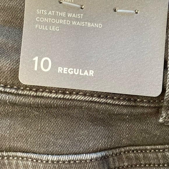 NWT J. Jill Black High-Rise Full Leg Stretch Denim Jeans Size 10 Regular - Picture 5 of 6